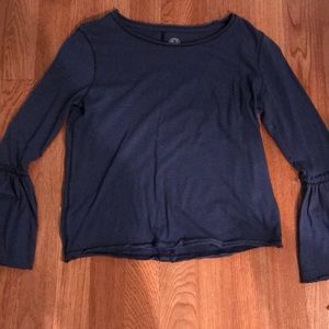 Blue long sleeve tee shirt